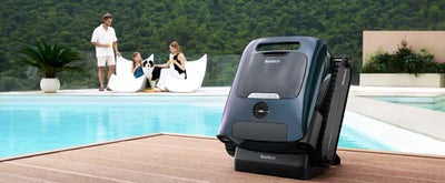 ¿Qué es una aspiradora de piscina y cómo funciona?